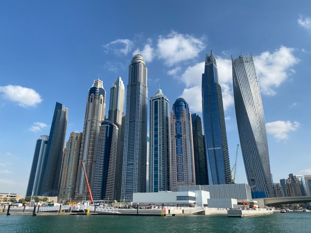 Dubai Marina çevresindeki konut kuleleri